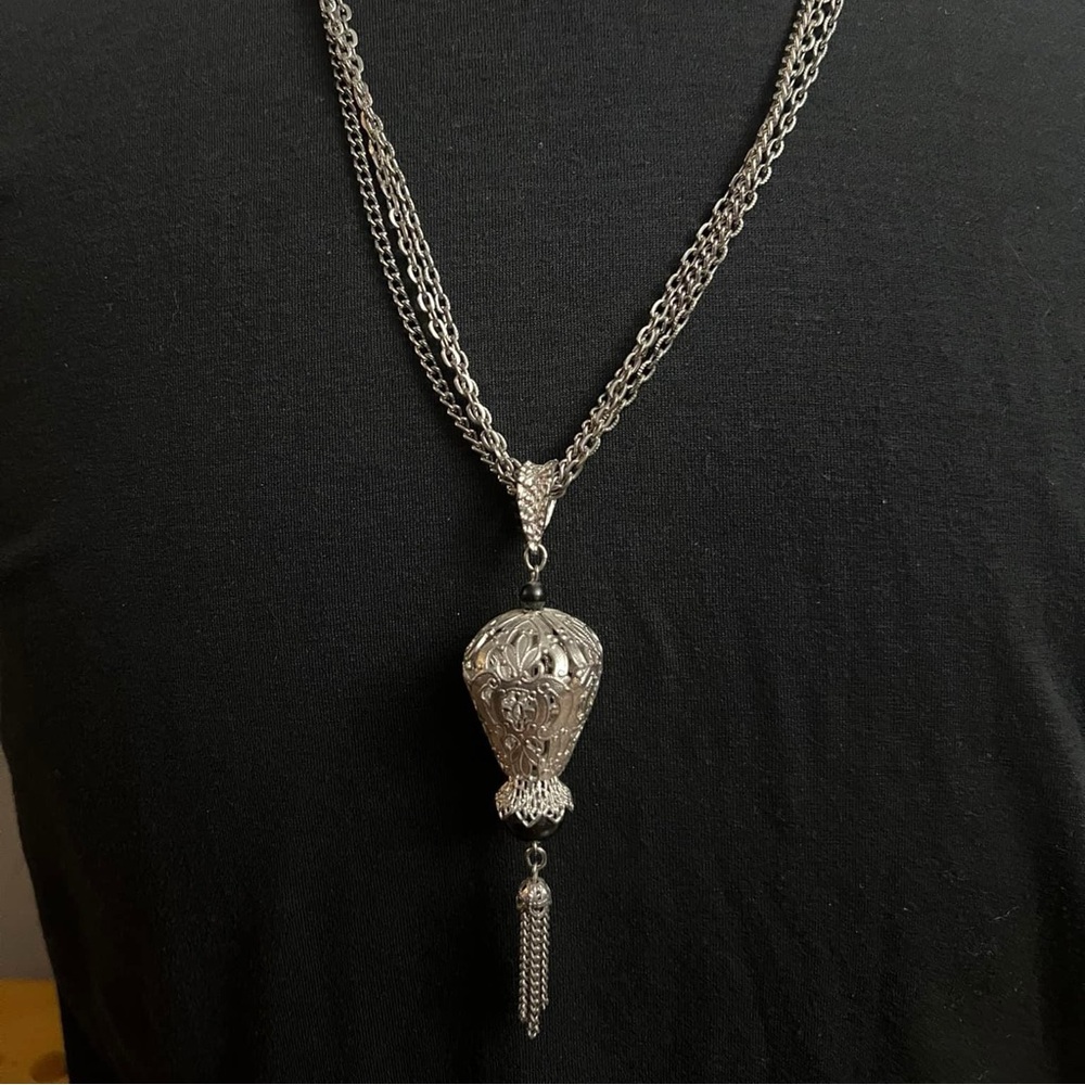 Great vintage necklace